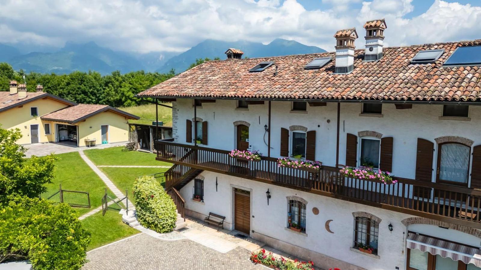 Casa Giovannella Feltre Exterior photo